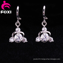 Newest Design Gold Plating Fashion Chandelier Earrings